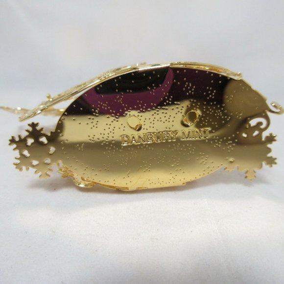 GORGEOUS: Danbury Mint 2005 Skating Santa Ornament. Last One  2005 Ice Skating Santa w/ Presents Danbury Mint Christmas Ornament Gold Plated